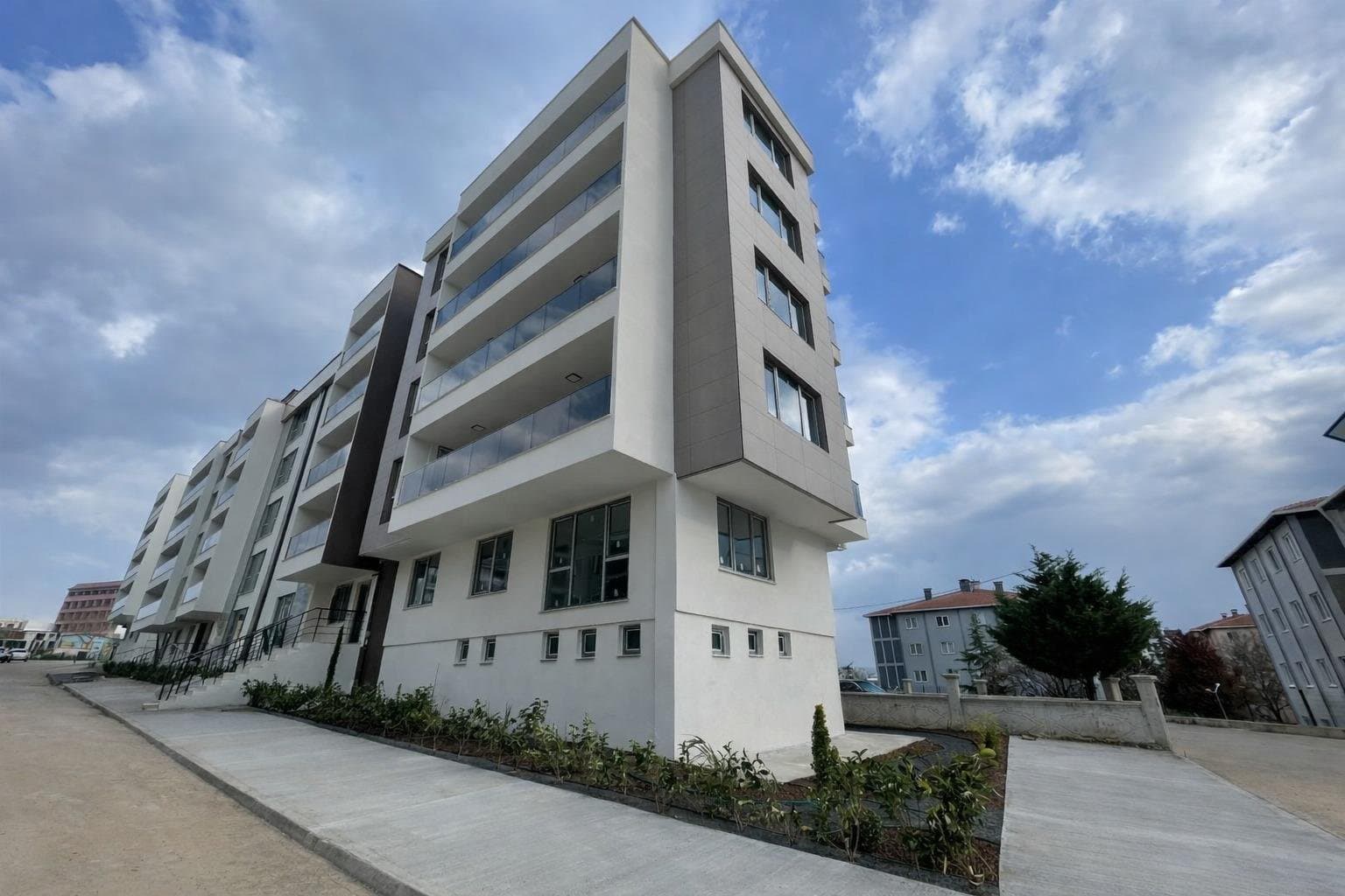 Lotus İnşaat 10